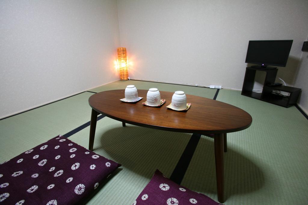 Guesthouse Omotenashi Киото Экстерьер фото