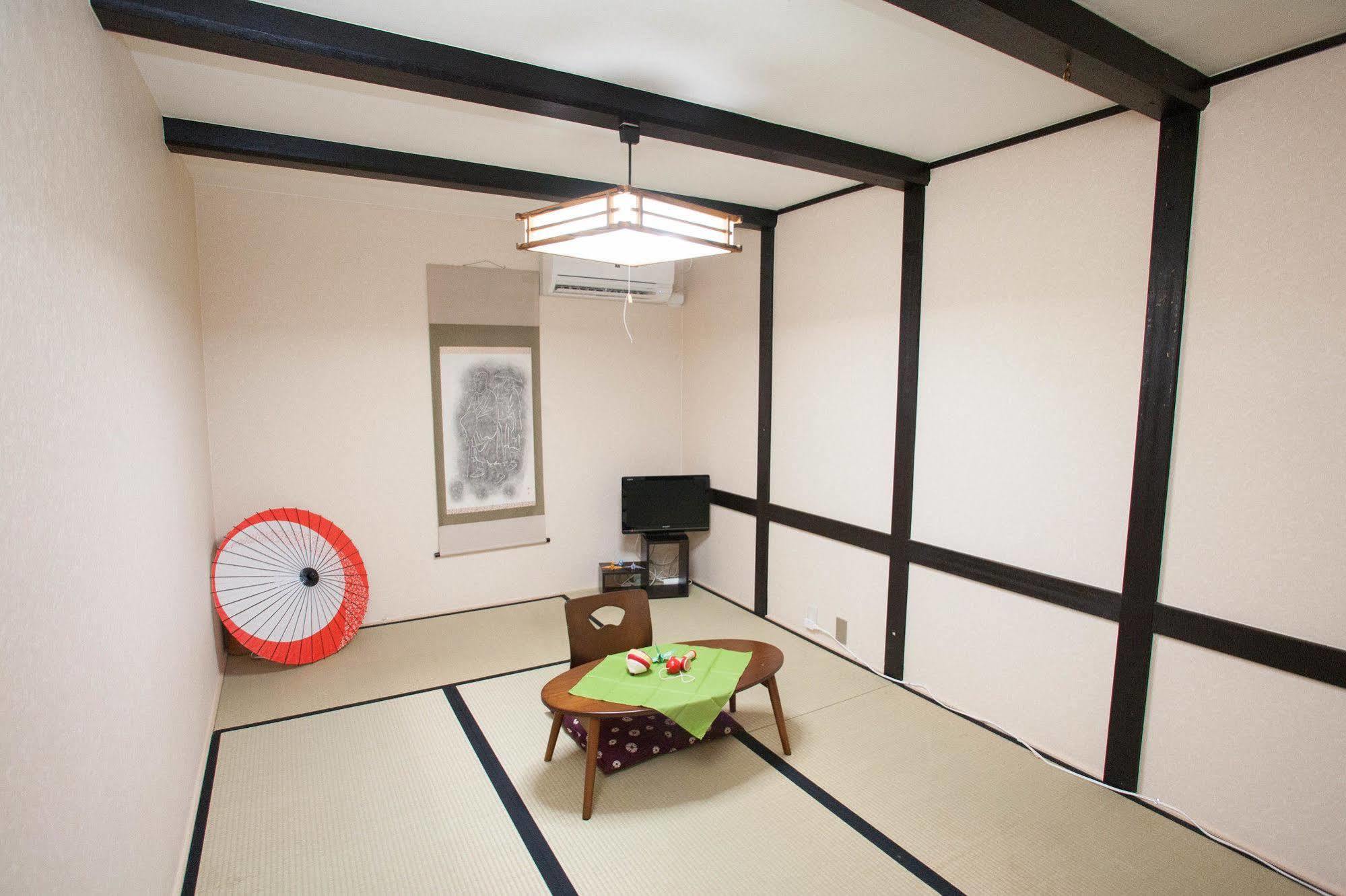Guesthouse Omotenashi Киото Экстерьер фото